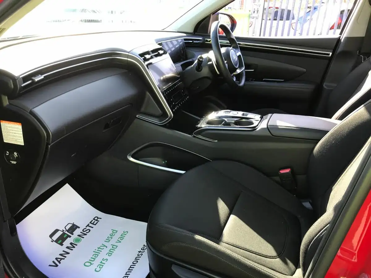 2023-hyundai-tucson-16-t-gdi-se-connect-230ps-hybrid-auto-big-9