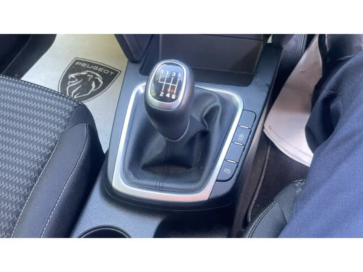 2023-kia-xceed-15-t-gdi-2-158bhp-big-40
