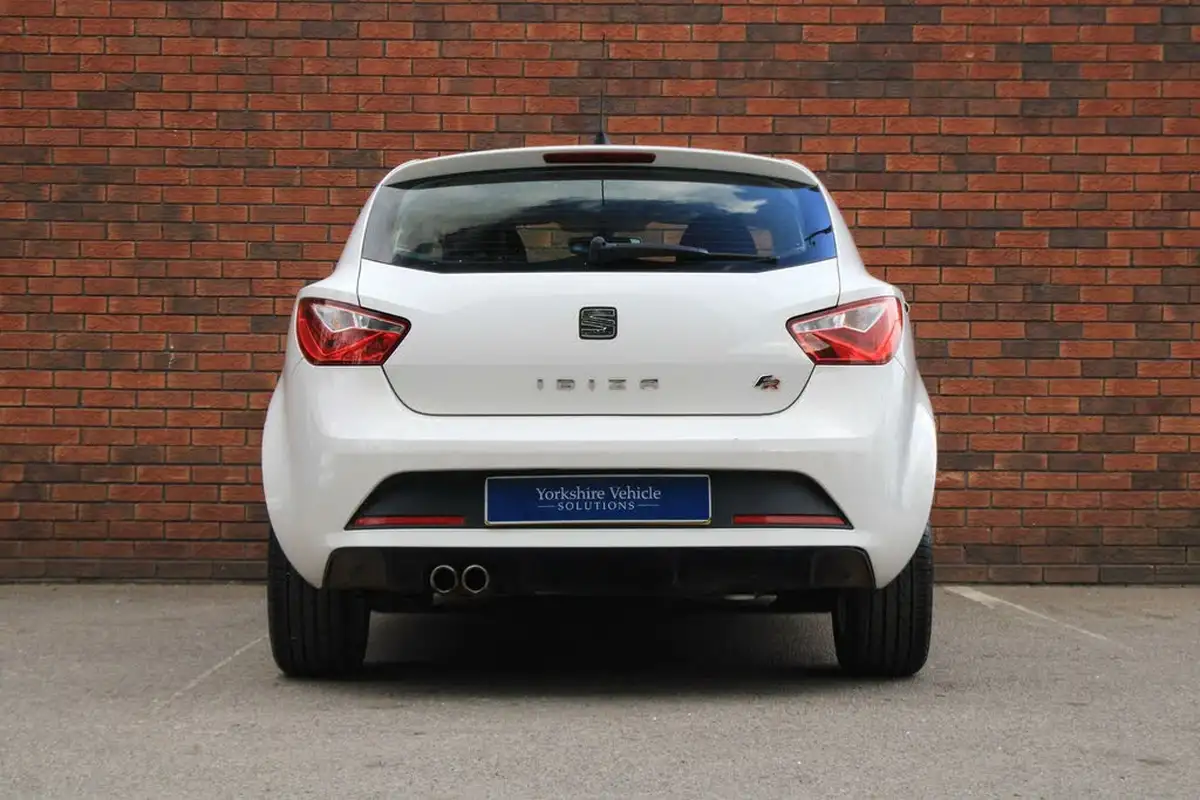 2016-seat-ibiza-12-tsi-fr-technology-90ps-sportcoupe-3d-big-27