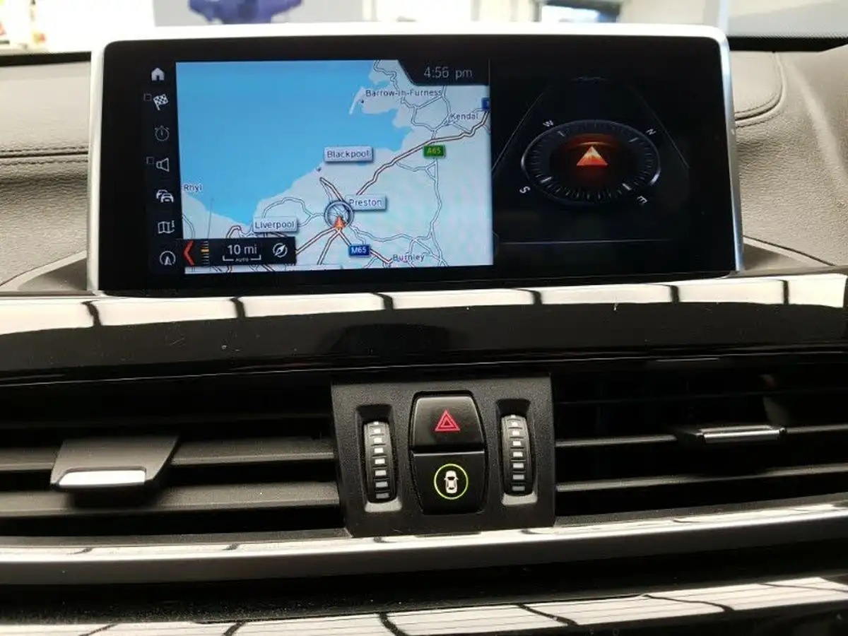 2020-bmw-x1-20td-sdrive18d-xline-sport-auto-big-12
