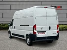 2024-vauxhall-movano-small-1