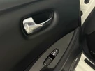 2023-nissan-leaf-e-tekna-39kwh-small-9