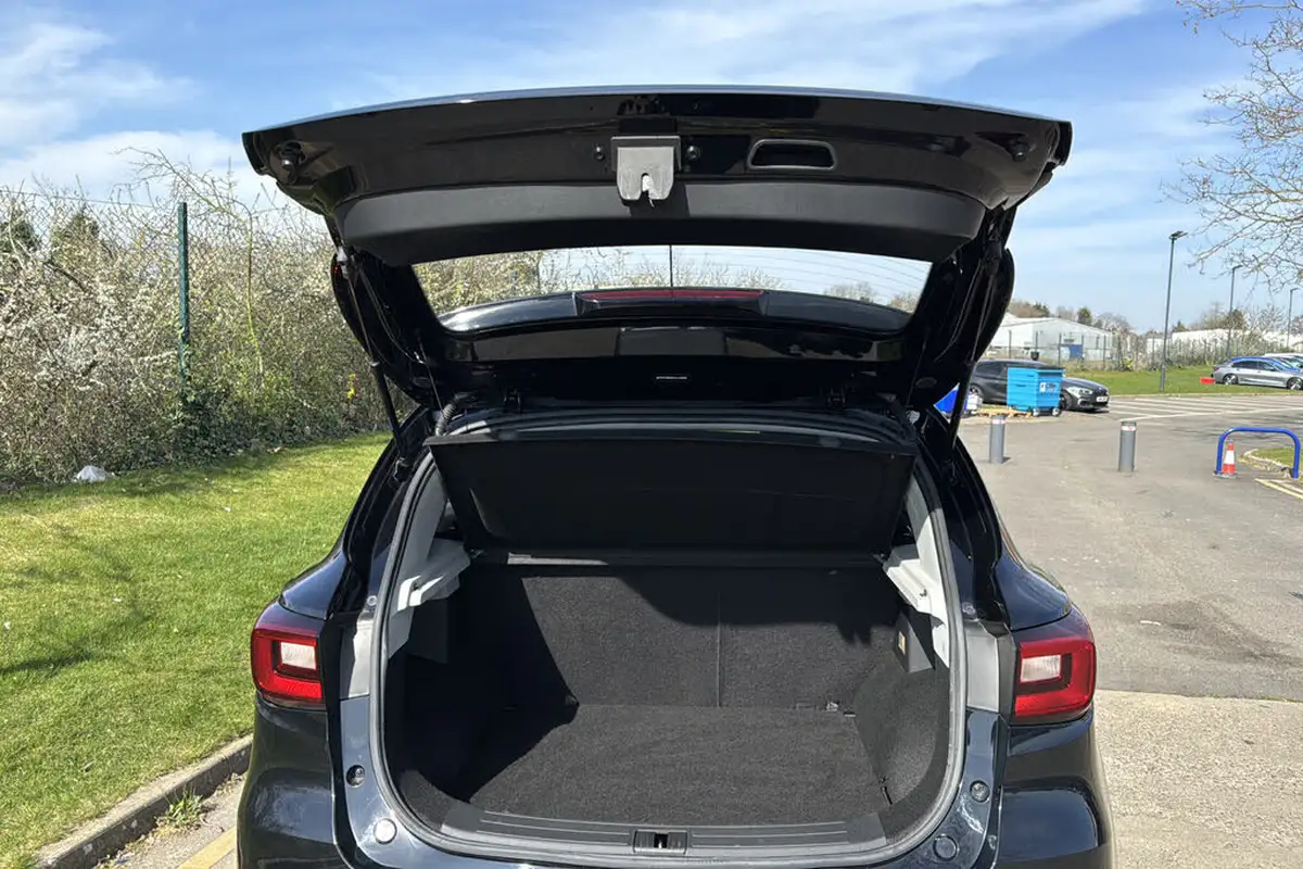 2019-mg-zs-suv-e-excite-ev-big-22