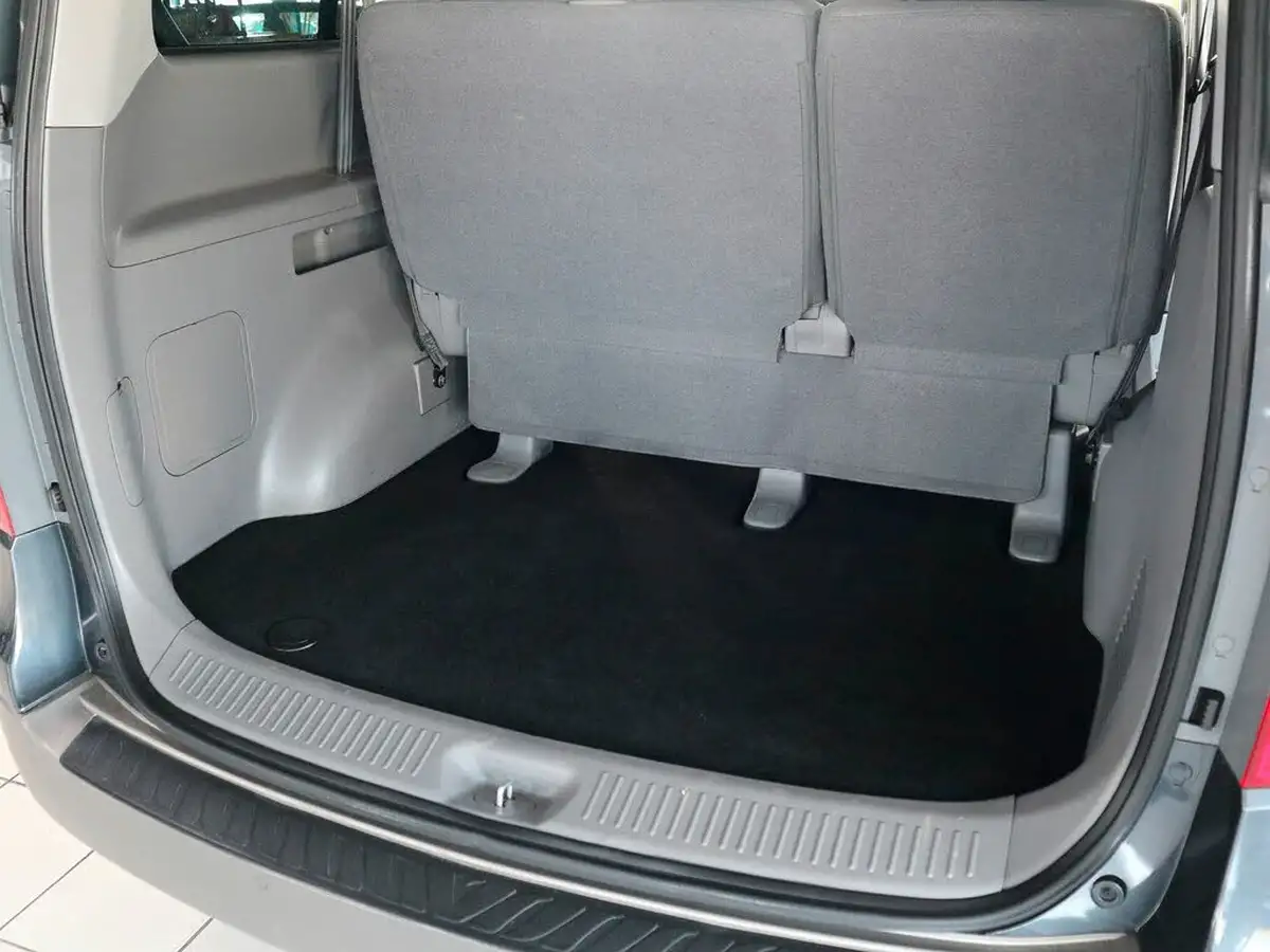 2019-hyundai-i800-25crdi-se-nav-136ps-big-18