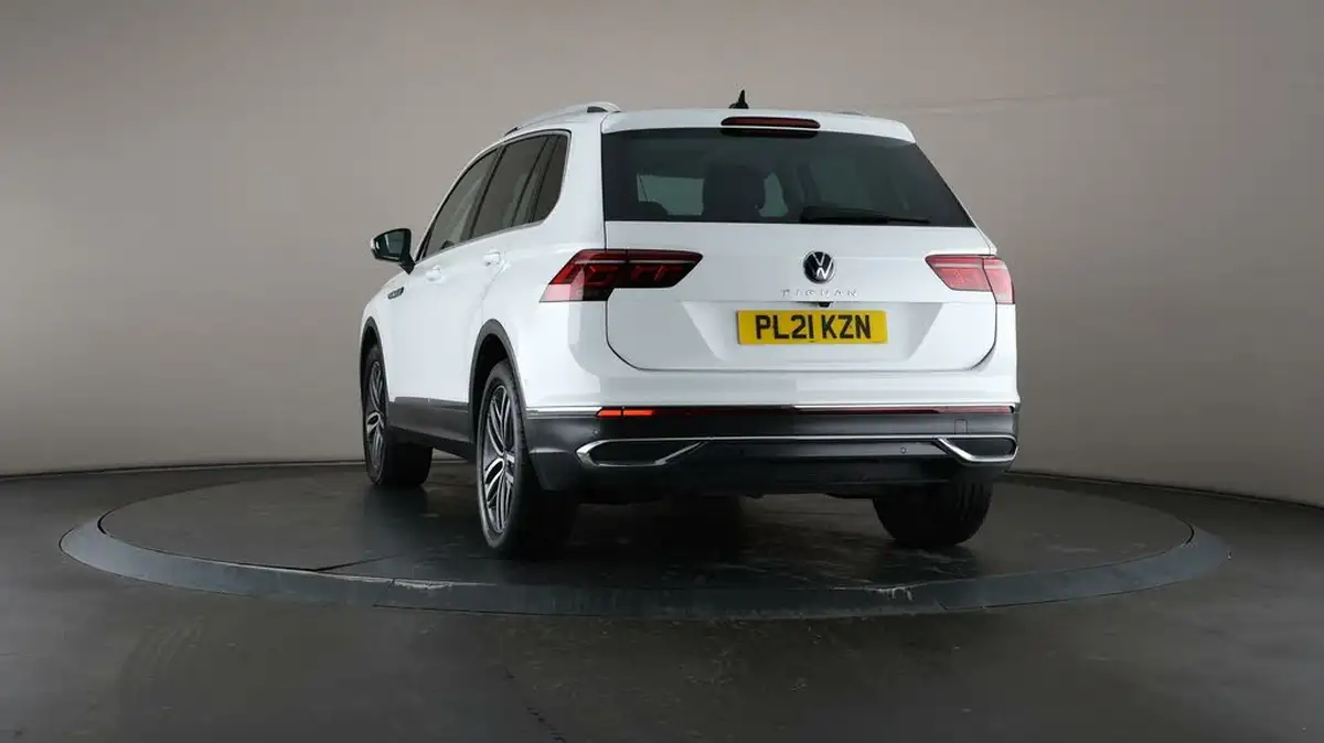 2021-volkswagen-tiguan-15-tsi-elegance-big-48