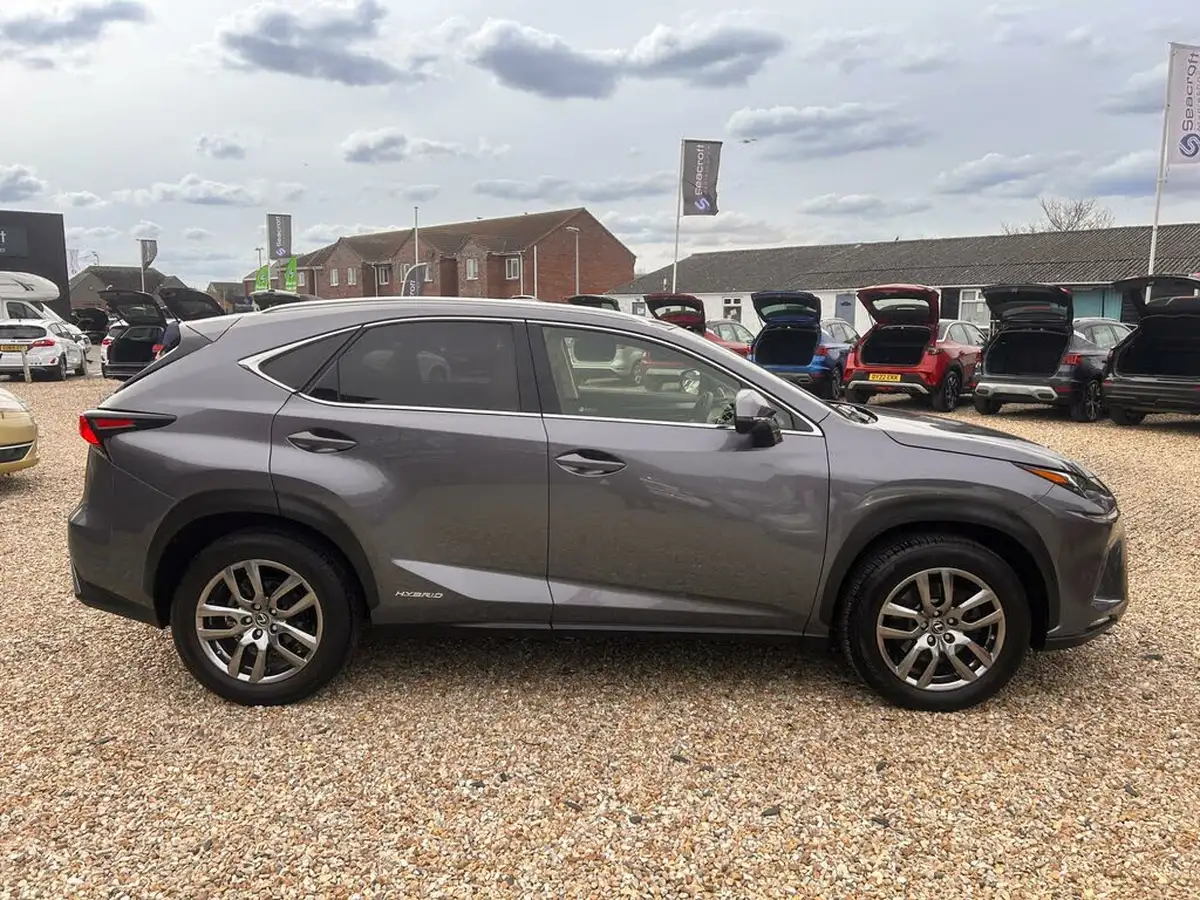 2018-lexus-nx-300h-25-luxury-p-navi-convenience-packpan-big-8