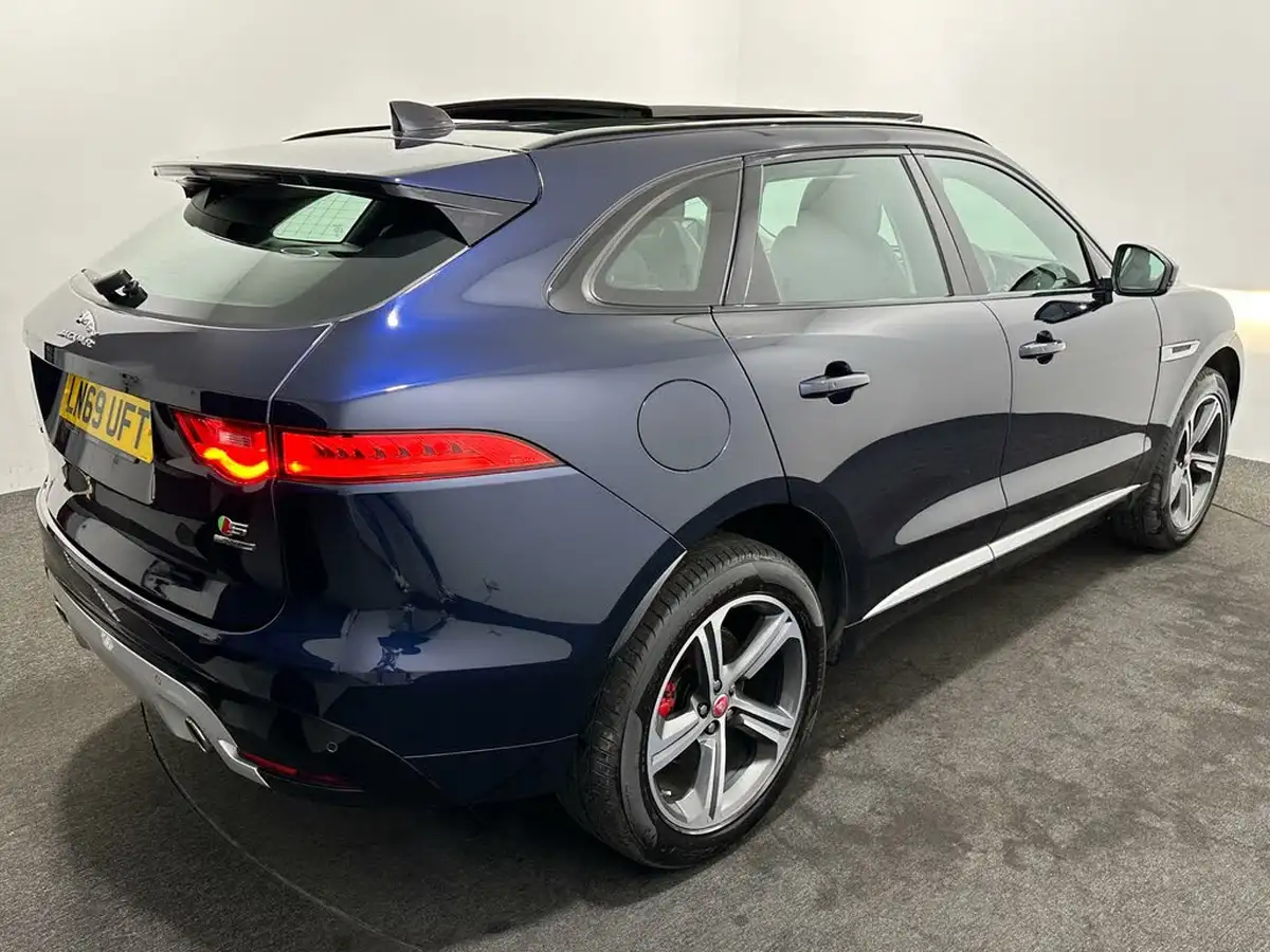 2019-jaguar-f-pace-30td-s-big-51