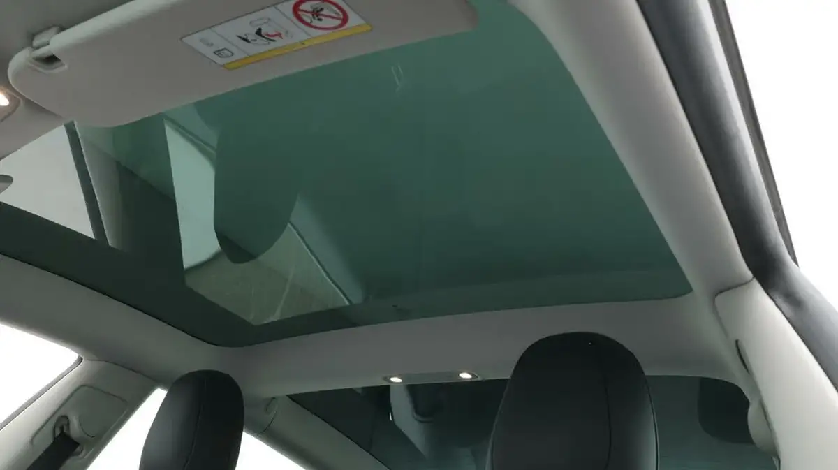 2021-tesla-model-3-e-standard-plus-big-25
