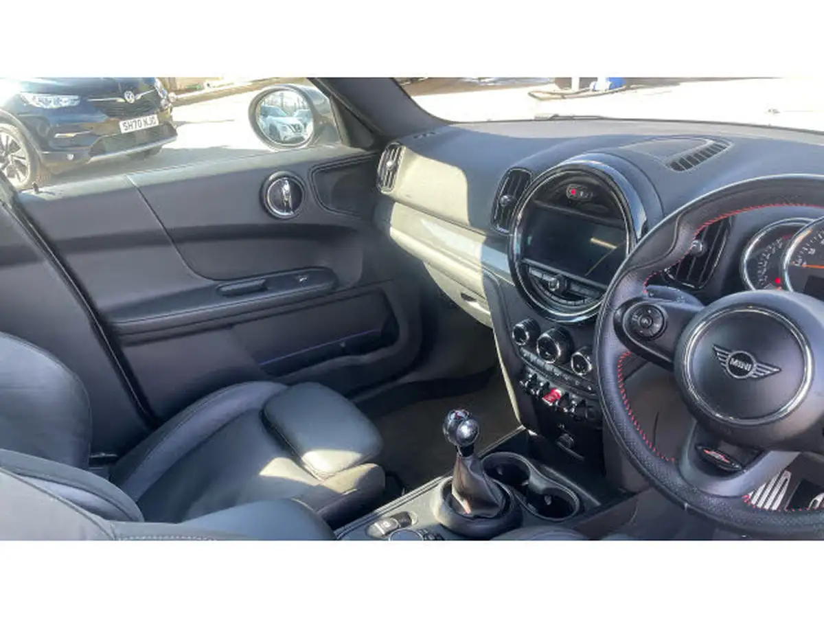 2019-mini-countryman-15-cooper-sport-big-13