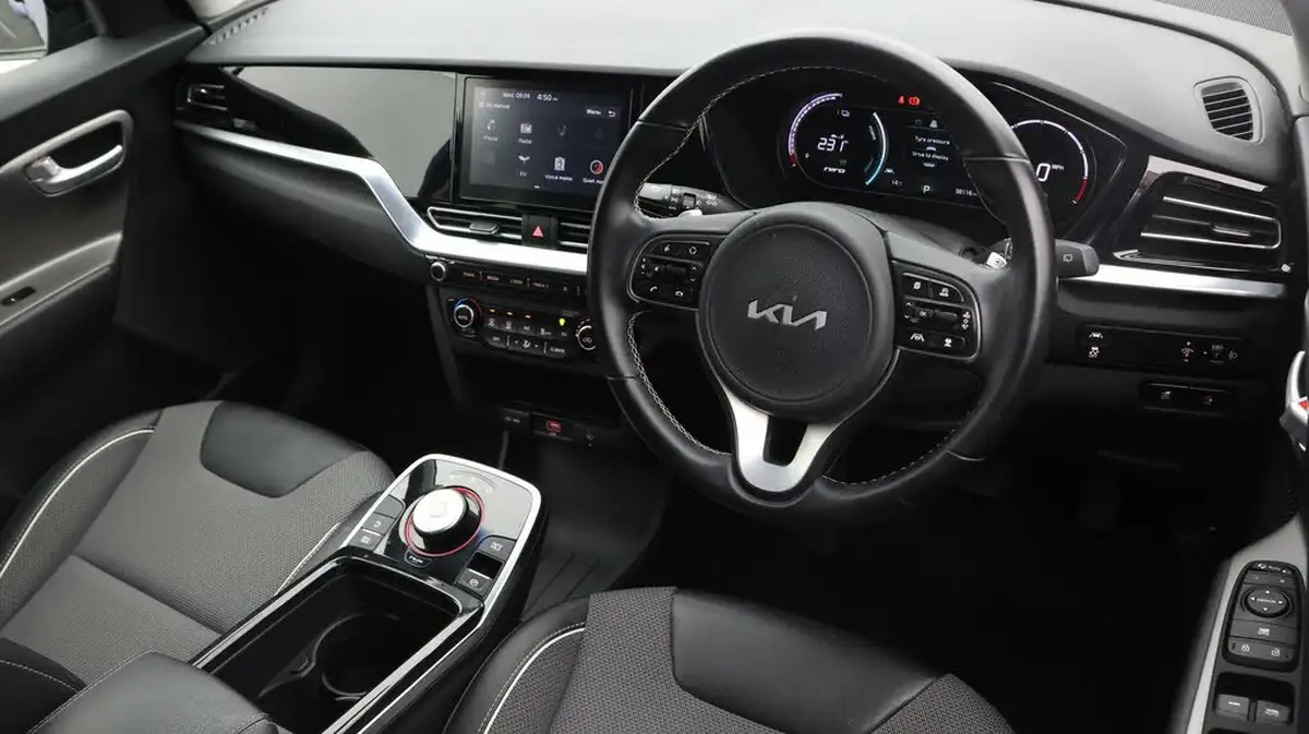 2022-kia-e-niro-ev-2-64-big-8