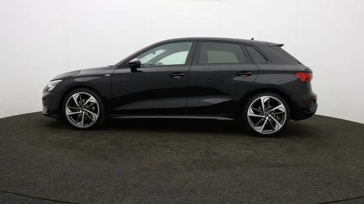 2021-audi-a3-15-35-tfsi-edition-1-sportback-5d-big-17