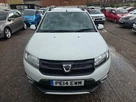 2013-dacia-sandero-stepway-09-ambiance-small-7
