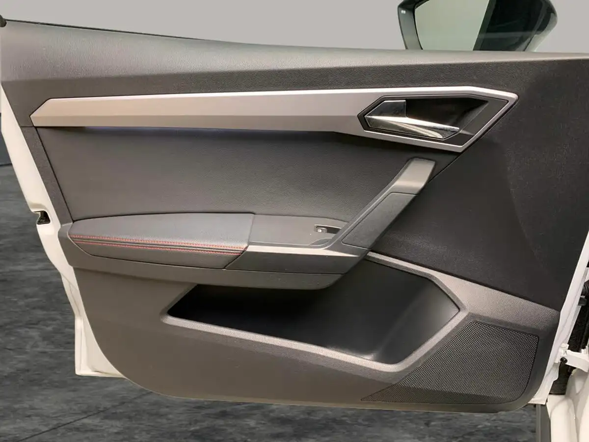 2021-seat-arona-10-tsi-fr-sport-115ps-dsg-big-30