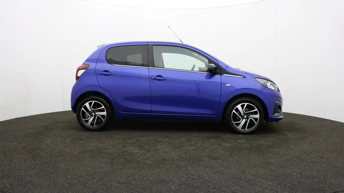 2019-peugeot-108-10-allure-hatchback-5d-big-32