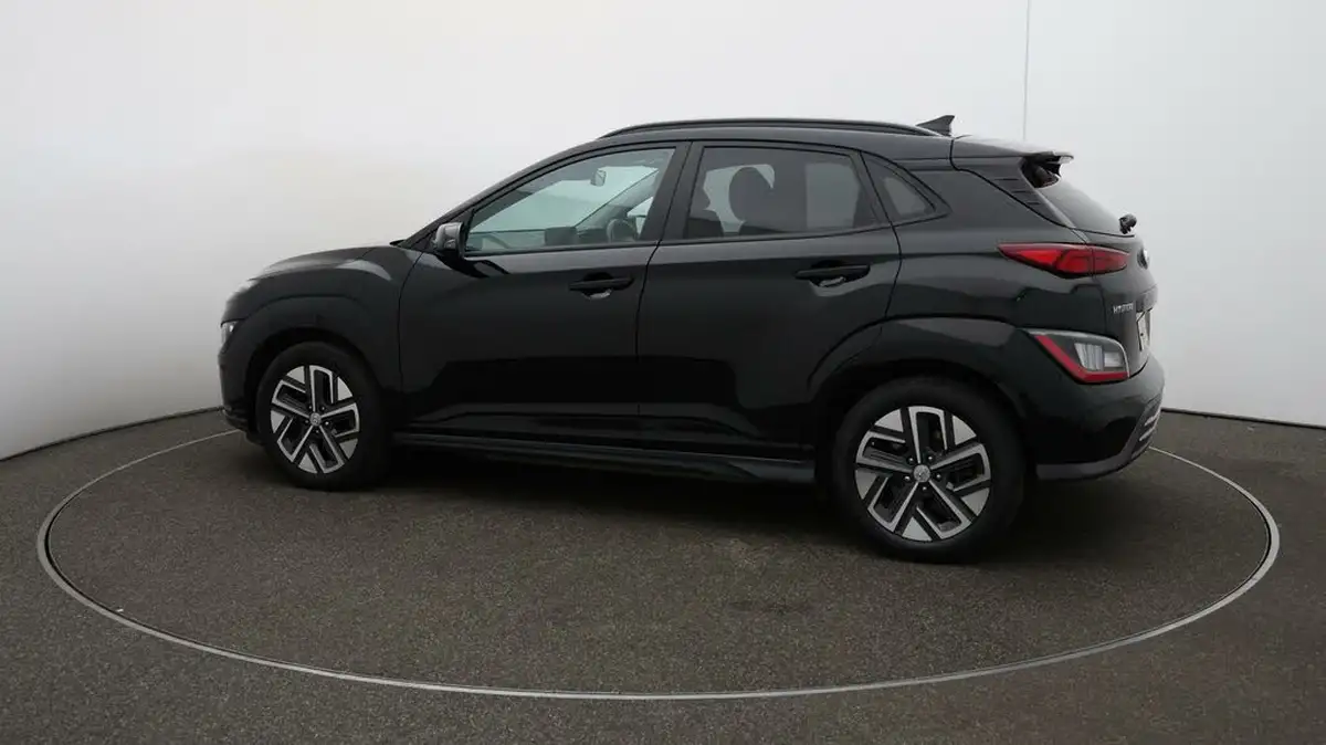2021-hyundai-kona-e-ultimate-big-43