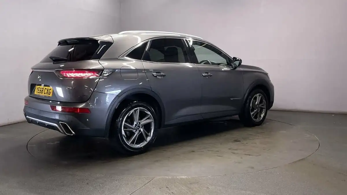 2018-ds-ds-7-crossback-16-puretech-prestige-225ps-big-7