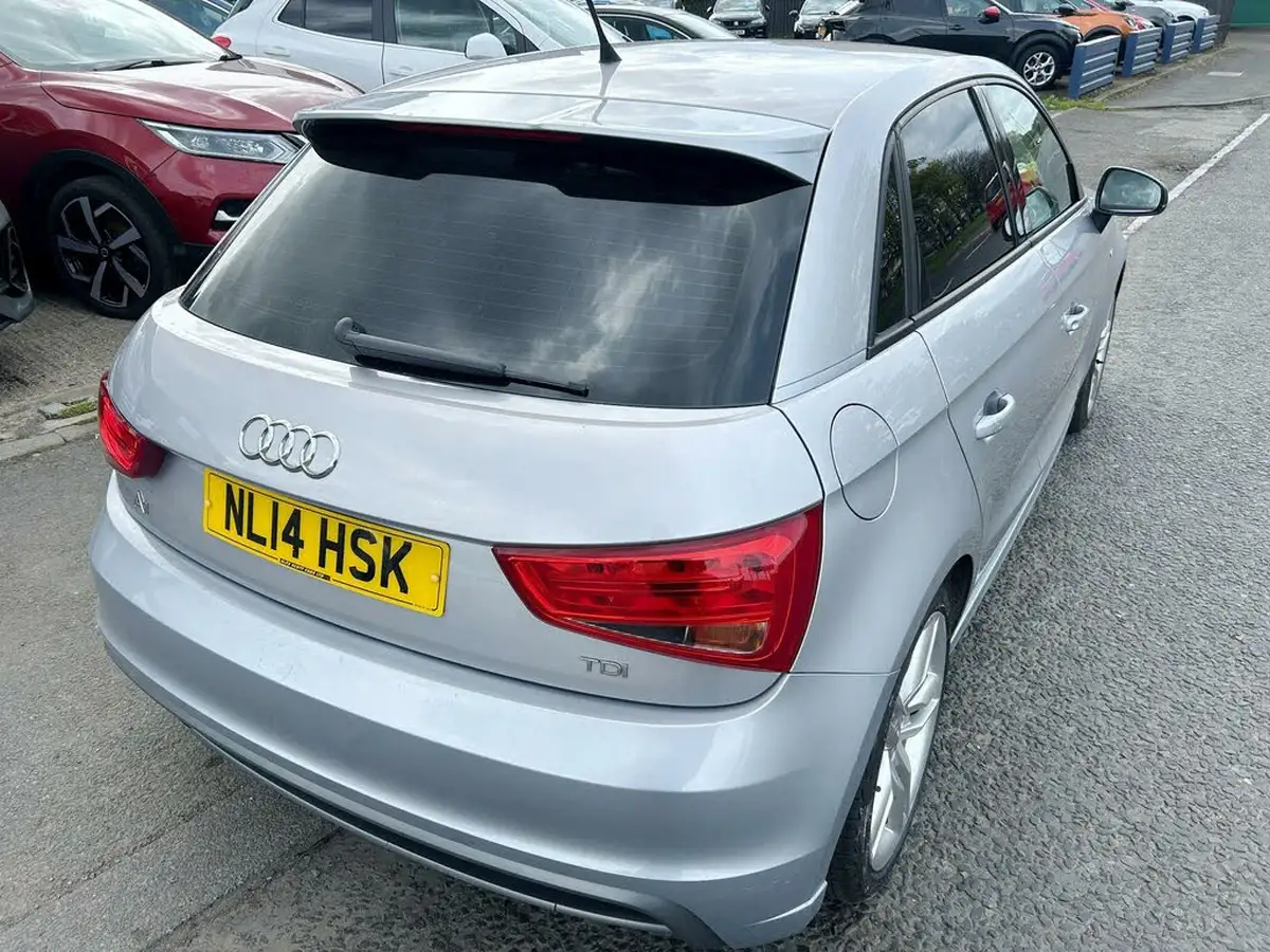 2014-audi-a1-16td-s-line-sportback-5d-big-3