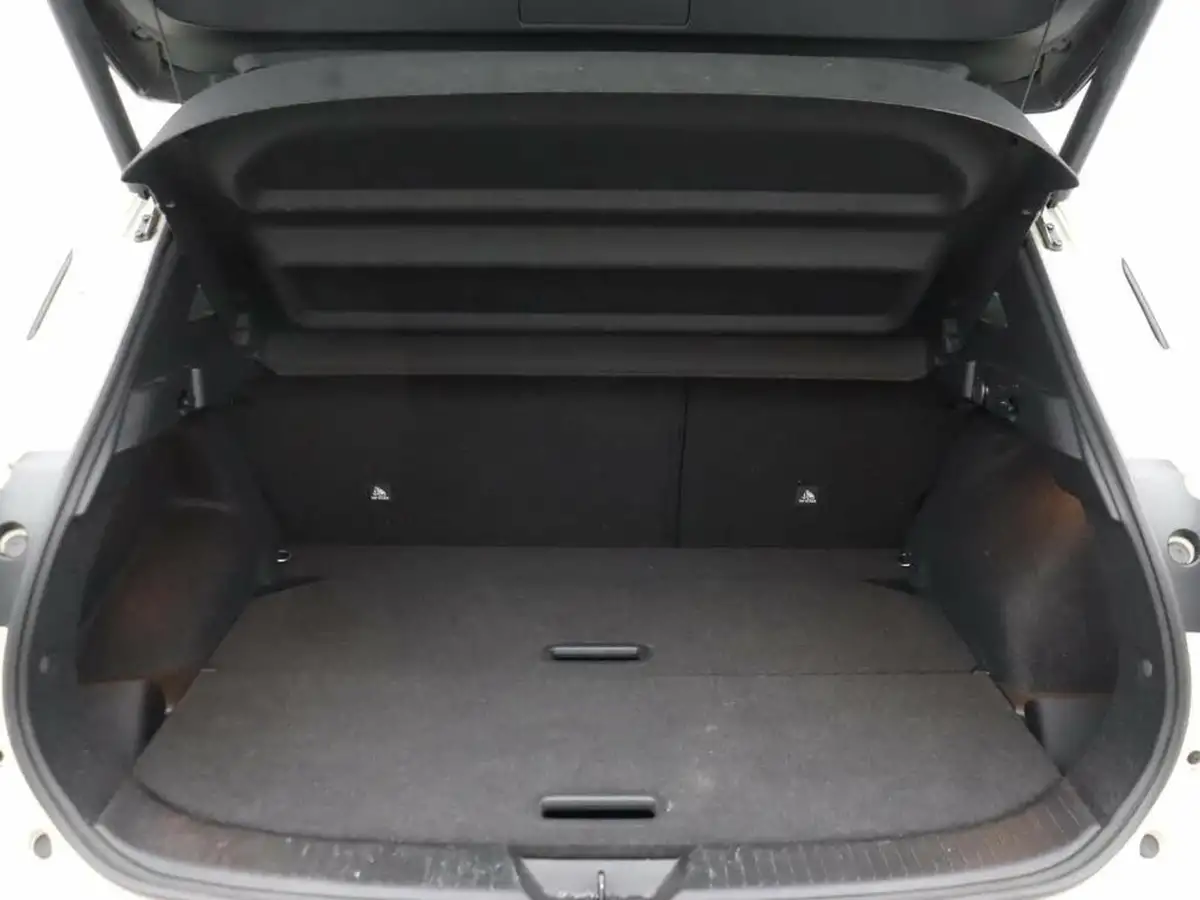 2022-nissan-qashqai-13-dig-t-tekna-158ps-xtronic-big-9