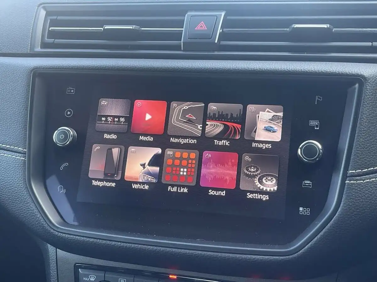 2019-seat-arona-10-tsi-xcellence-lux-big-18