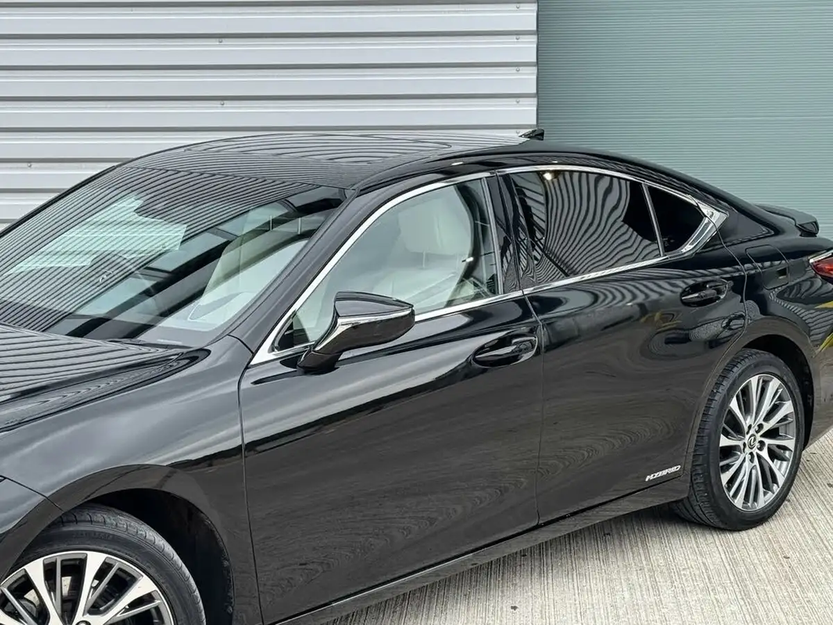 2021-lexus-es-300h-25-es-218bhp-without-navigation-big-13