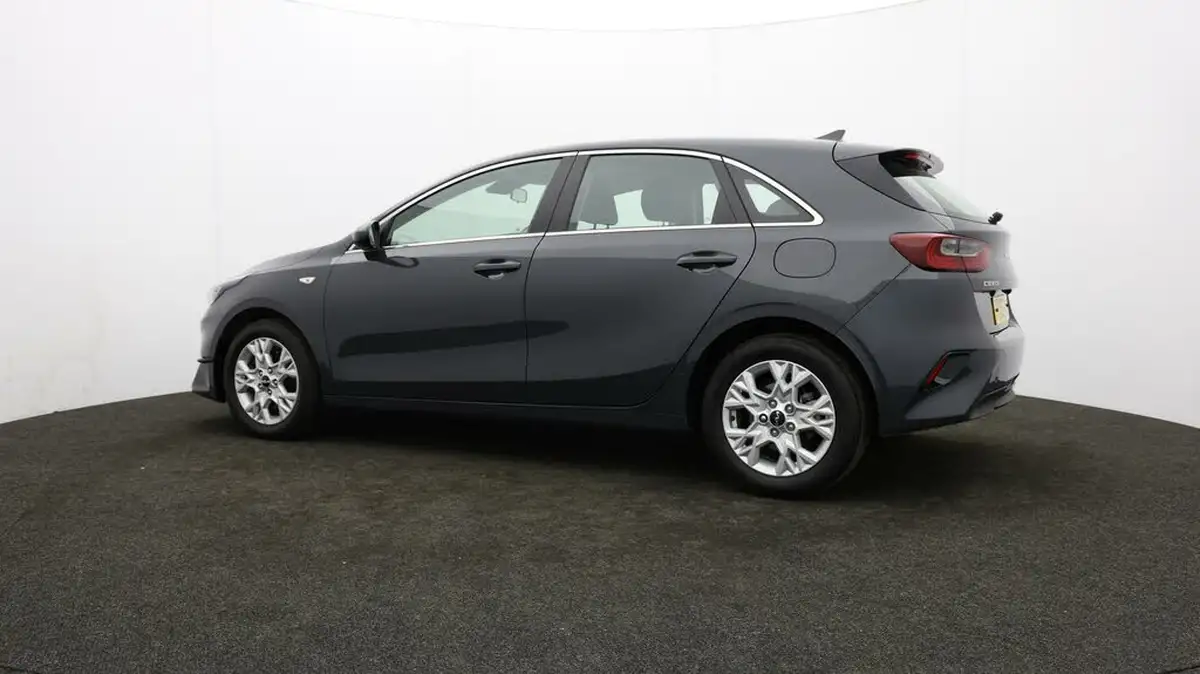 2021-kia-ceed-10-t-gdi-2-hatchback-big-65
