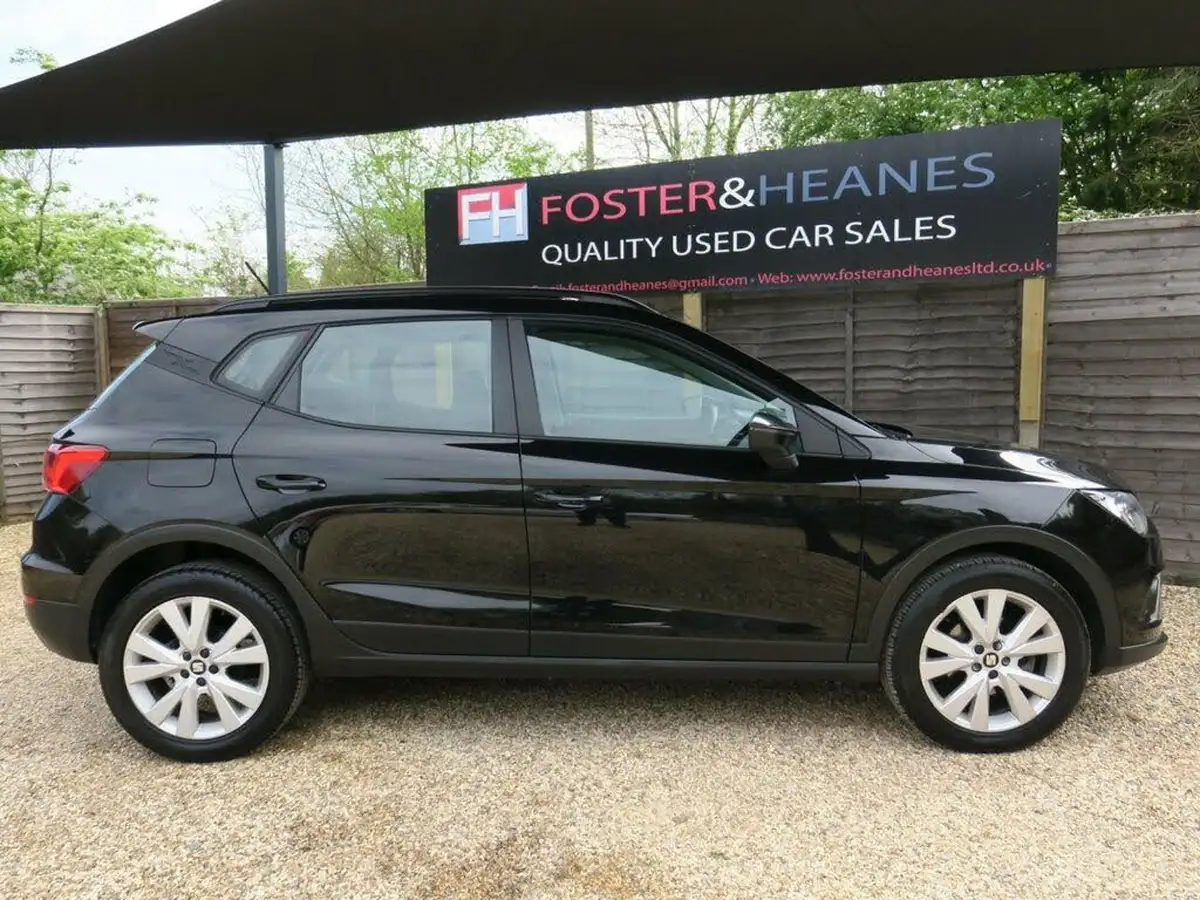 2019-seat-arona-10-tsi-se-technology-115ps-ss-big-7