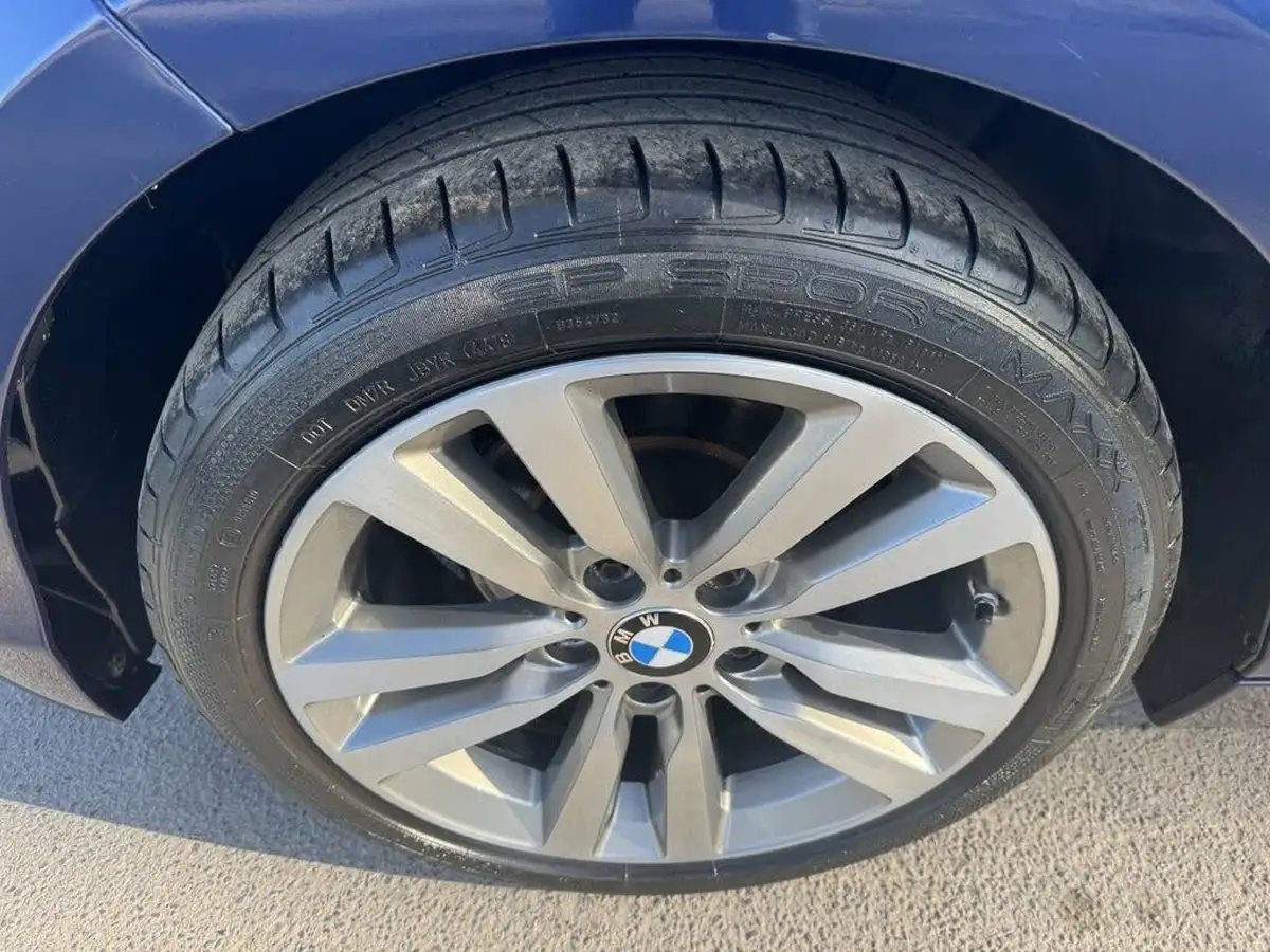 2016-bmw-1-series-15-118i-sport-5d-big-28