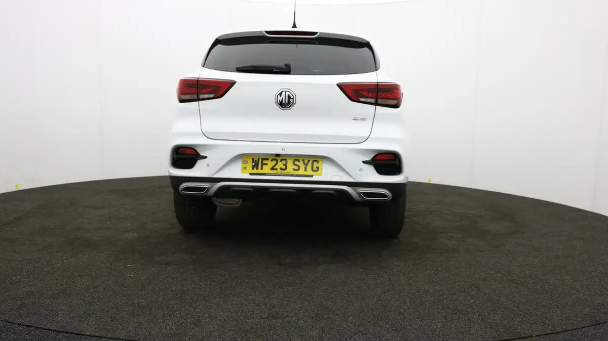 2023-mg-zs-suv-10t-gdi-exclusive-big-56