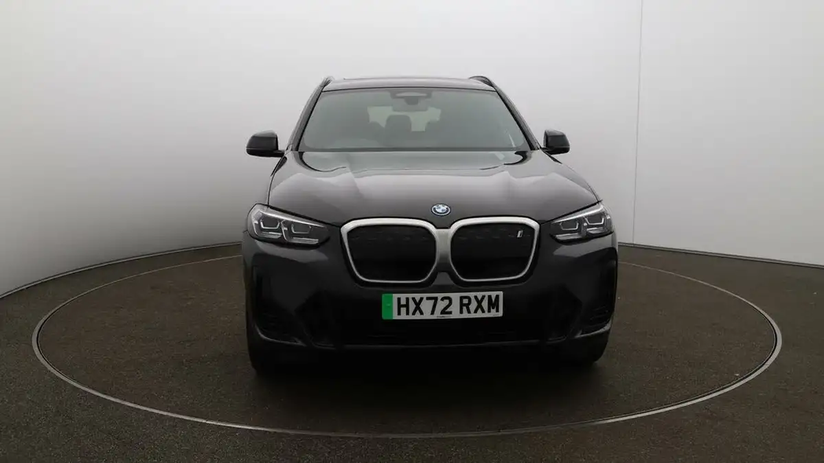 2022-bmw-ix3-e-m-sport-big-34