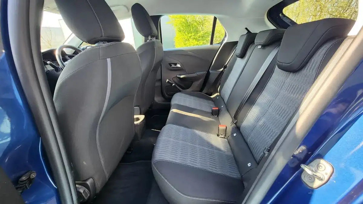 2021-vauxhall-corsa-12i-se-premium-big-15