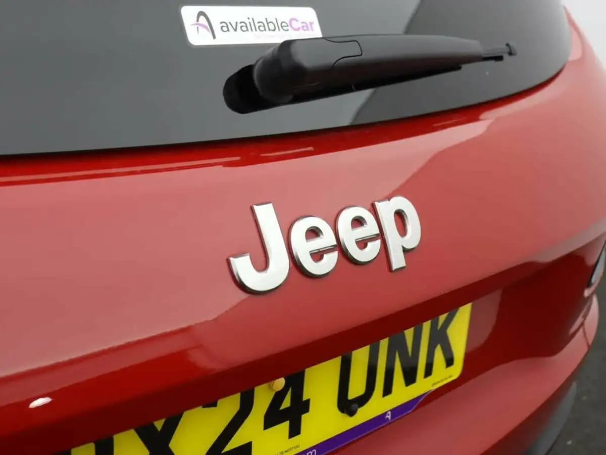 2024-jeep-avenger-e-summit-big-41