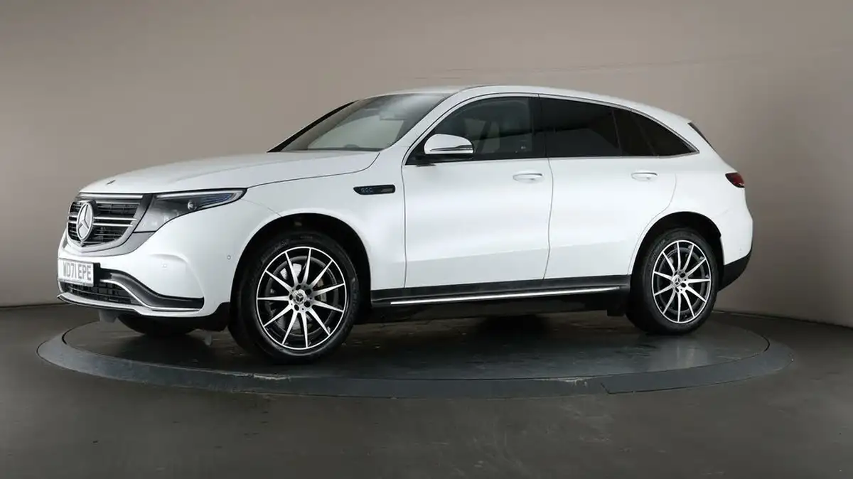 2022-mercedes-benz-eqc-e-eqc-400-amg-line-big-34