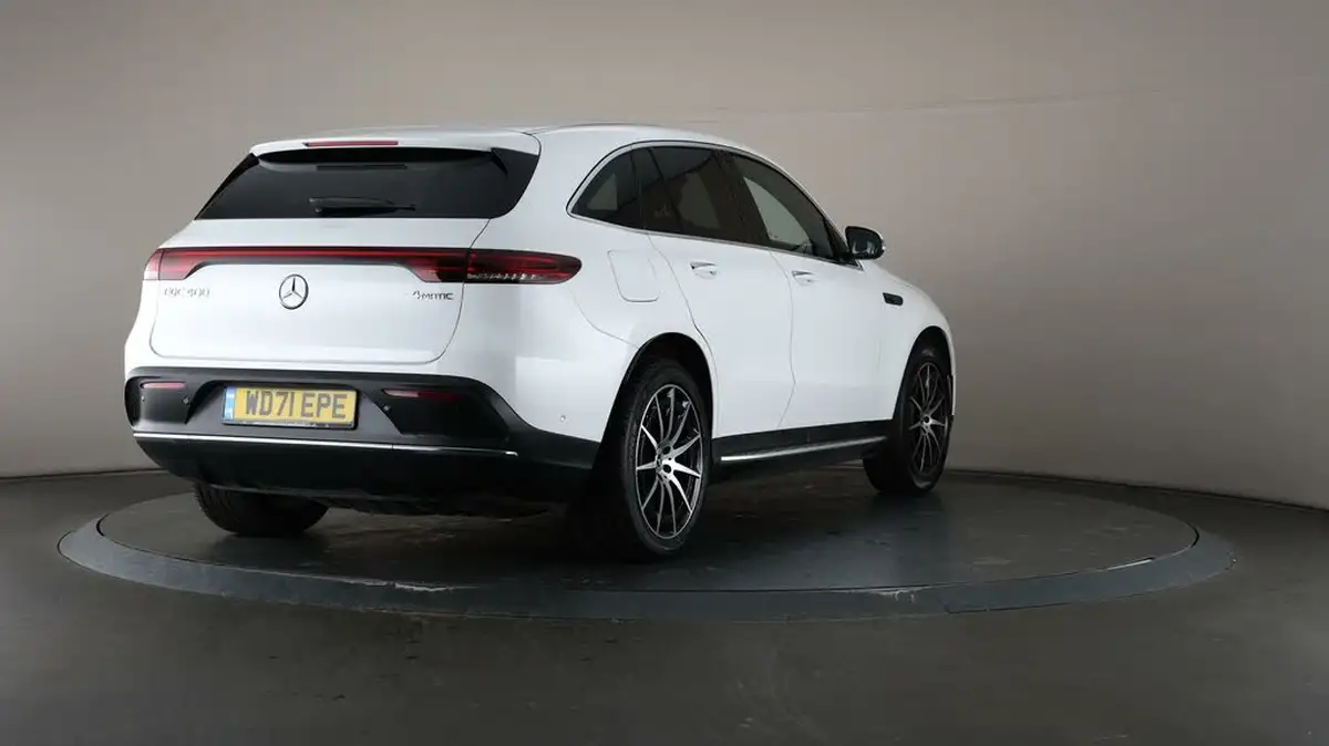 2022-mercedes-benz-eqc-e-eqc-400-amg-line-big-62