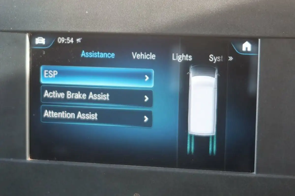 2019-mercedes-benz-sprinter-21cdi-316-l2h1-163pseu6b-panel-van-rwd-eco-gear-360-big-14