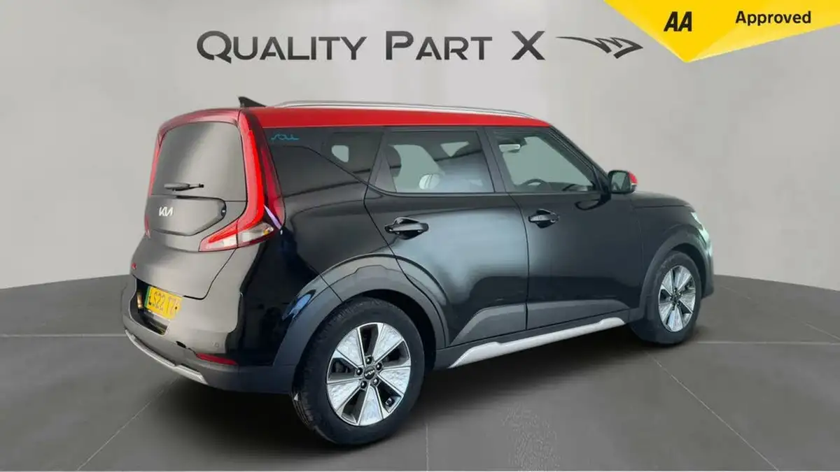 2022-kia-soul-ev-maxx-big-2