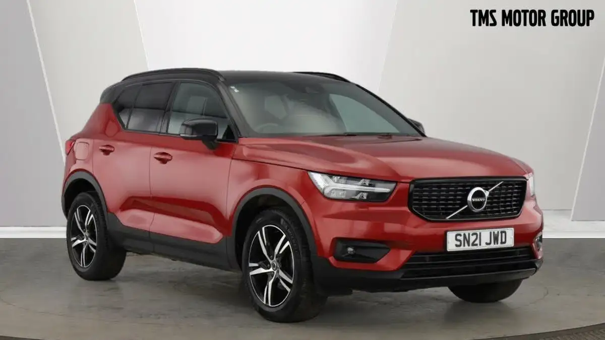 2021-volvo-xc40-15-t3-r-design-161bhp-big-0