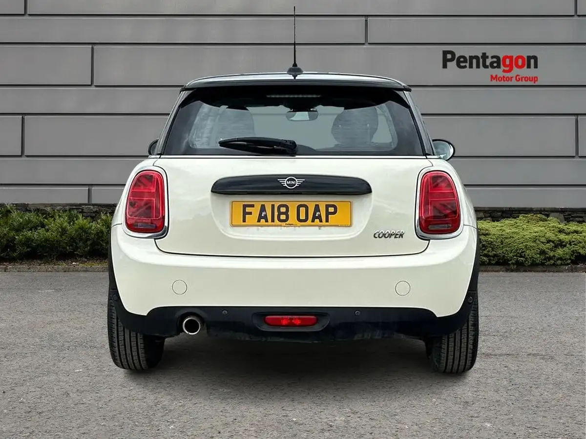 2018-mini-cooper-15-cooper-series-ii-ss-hatchback-3d-big-13