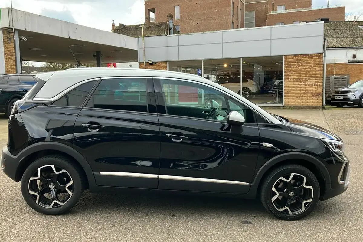 2022-vauxhall-crossland-12-ultimate-130ps-auto-big-5