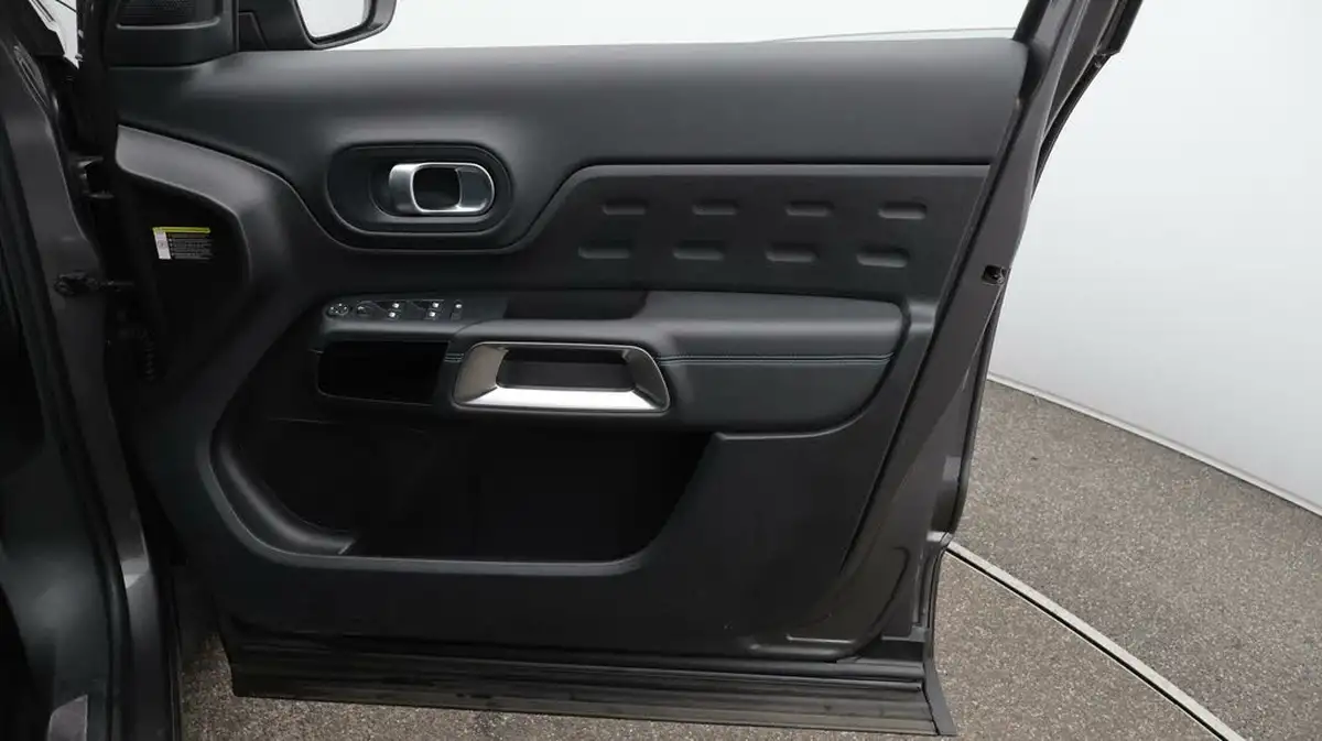 2023-citroen-c5-aircross-12-puretech-c-series-edition-130ps-ss-eat8-big-15