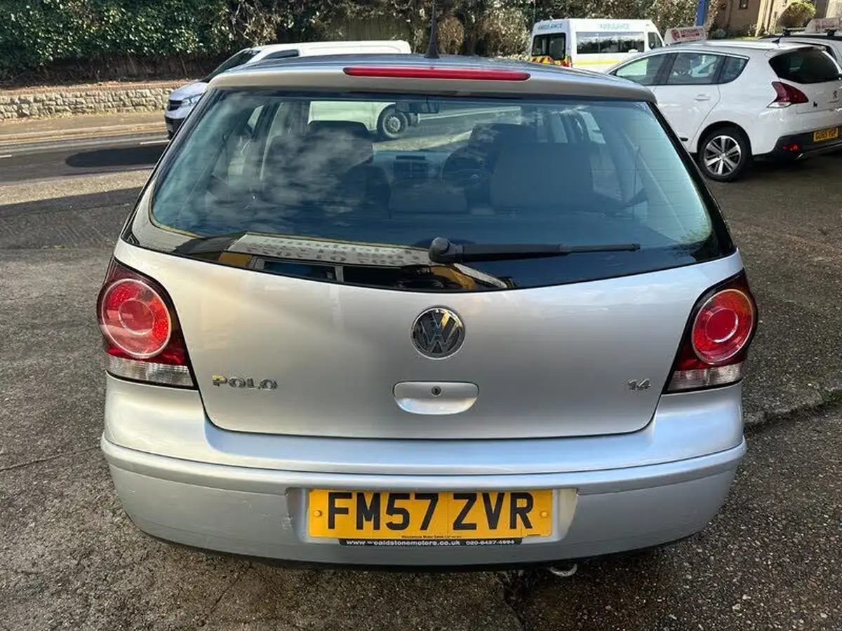 2008-volkswagen-polo-14-s-5d-auto-big-4