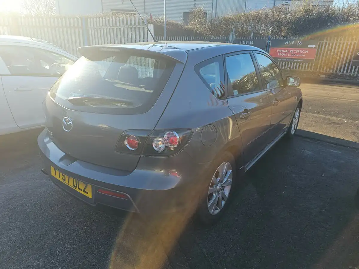 2007-mazda-mazda3-16-tamura-big-4