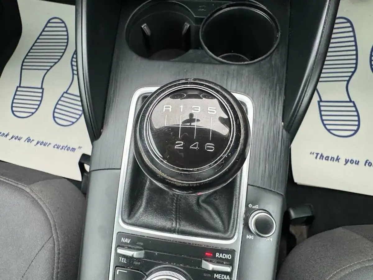 2013-audi-a3-16td-se-hatchback-3d-big-26