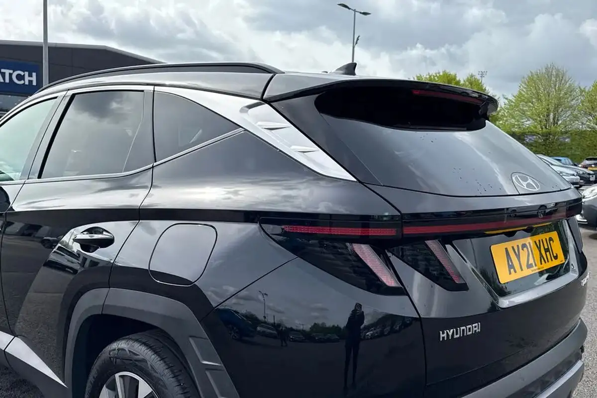 2021-hyundai-tucson-16-t-gdi-premium-150ps-48-volt-mhev-1598cc-big-30