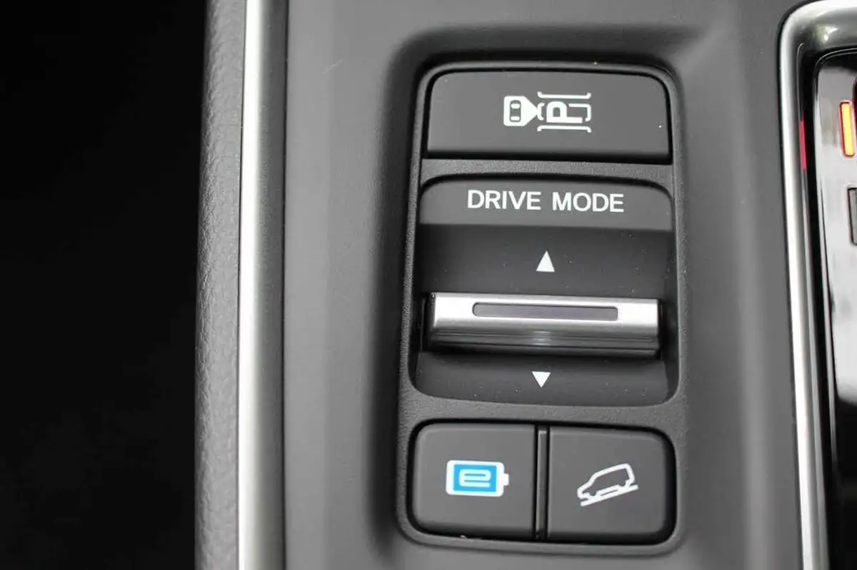 2024-honda-cr-v-20-i-mmd-advance-tech-big-29