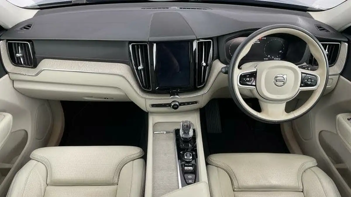 2020-volvo-xc60-20td-b4-inscription-pro-awd-big-7