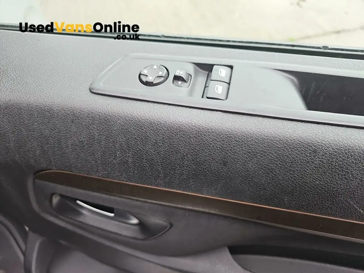 2019-toyota-proace-verso-20d-family-150ps-l1ss-big-10