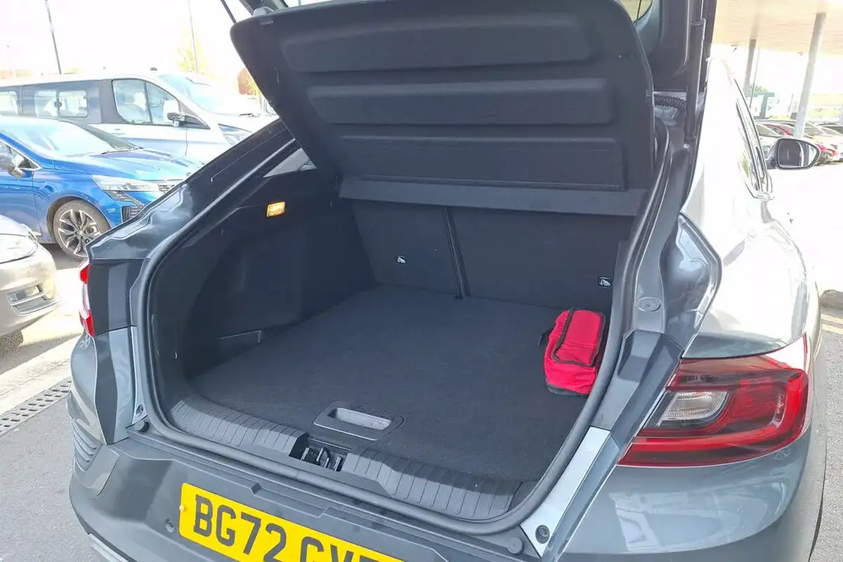 2022-renault-arkana-13-tce-s-edition-big-38