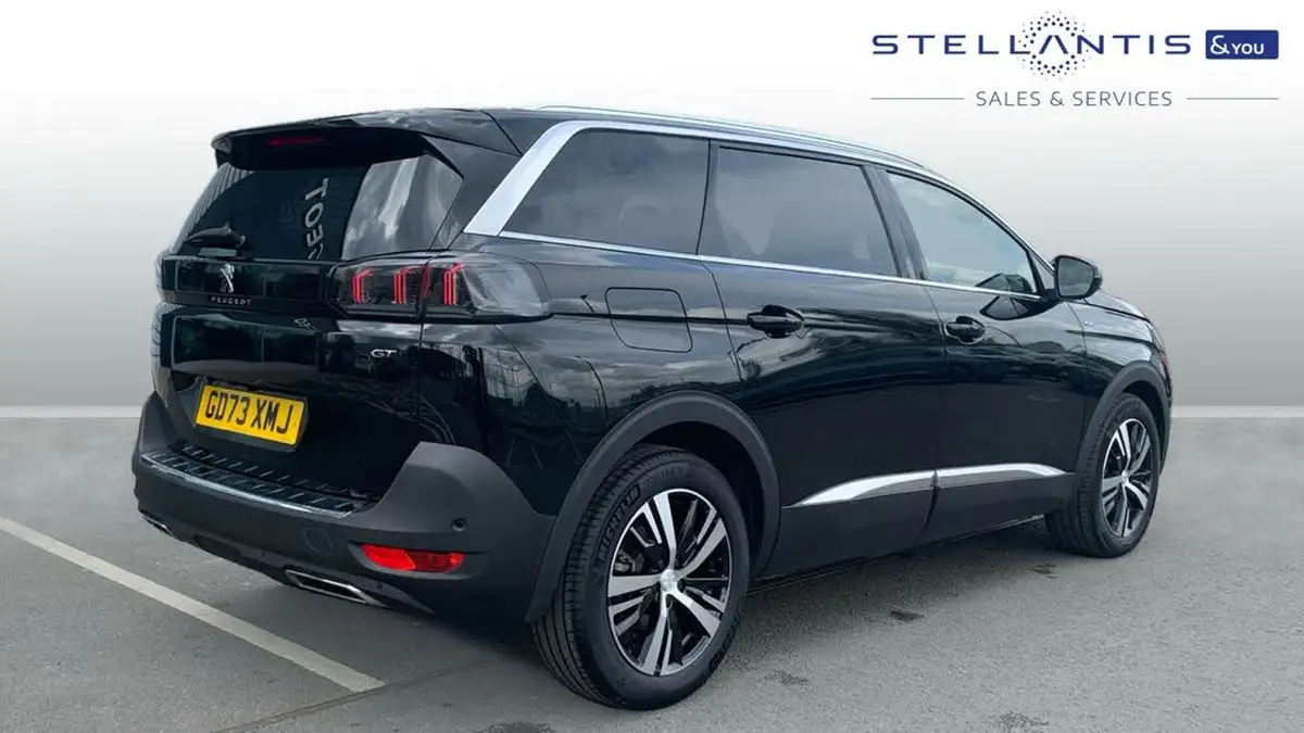 2024-peugeot-5008-suv-12-gt-134bhp-big-2