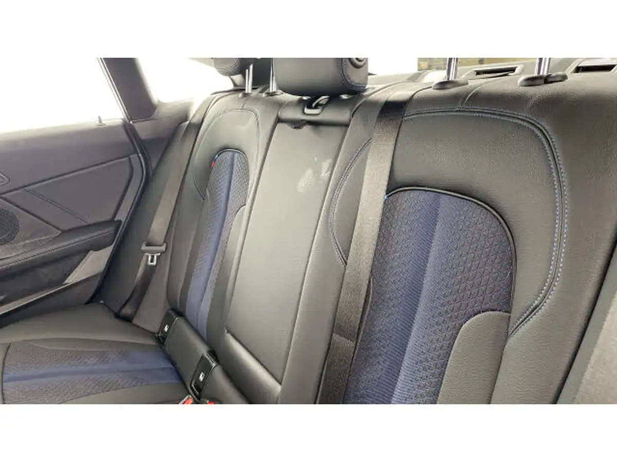 2024-bmw-2-series-15-218i-m-sport-coupe-4d-dct-big-11