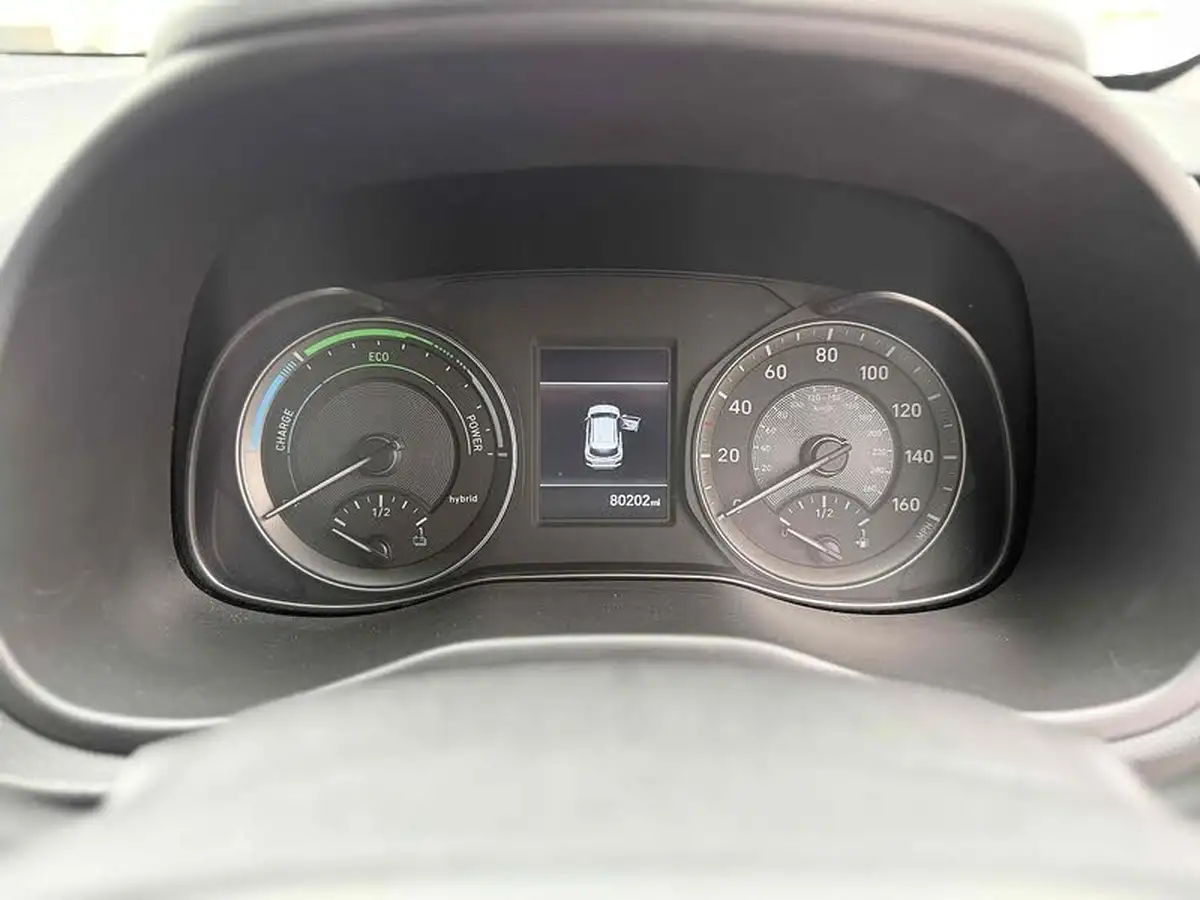 2020-hyundai-kona-16-gdi-premium-big-17